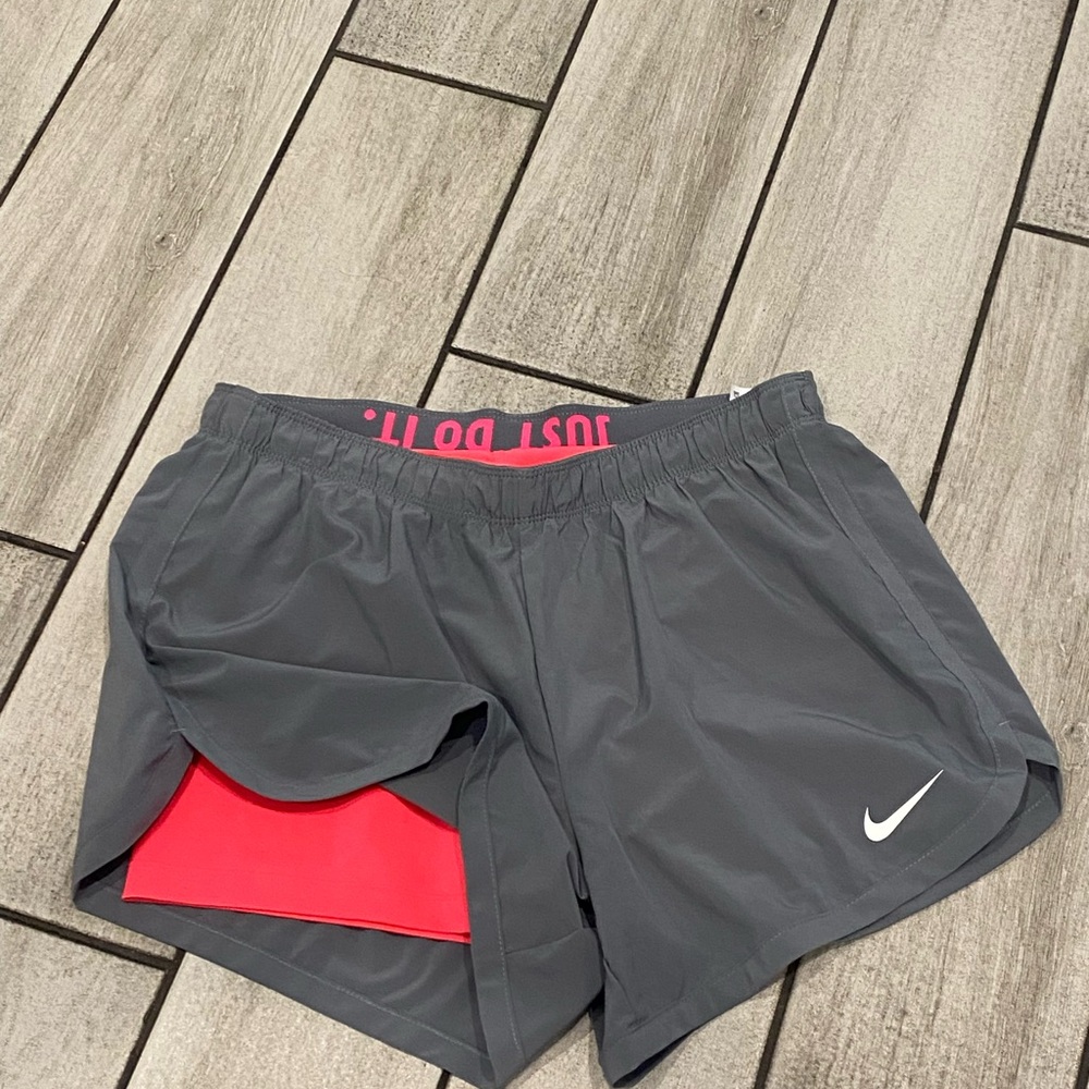 Nike Gray Athletic Shorts Lightweight Performance